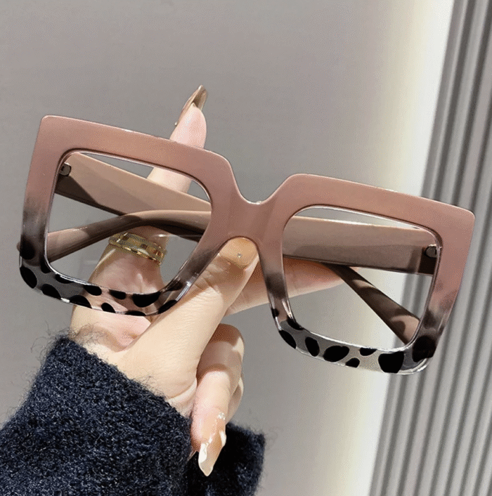 (FA166) Kacamata Fashion Gaya Urban Korea Square Large Frame Simple Lensa Anti Radiasi - Gambar 1