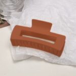 Jepit Rambut Transparan Salon Model Kotak Bolong /Jedai Jepit Kotak Bolong Model Bolong Glossy - Gambar 8