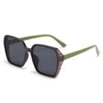 Kacamata Hitam Wanita Sungglasses Bingkai Oversize Dengan Ukiran Mewah Kekinian Fashion Trendy Woman Glasses - Gambar 2