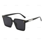 L&A Kacamata Hitam Bingkai Oversized Trendy Modis Sunglasses Anti UV400 - Gambar 2