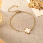 L&A Gelang Tangan Wanita Aesthetic Clover Leaf Bracelet Gelang Cewek Adjustable - Gambar 3