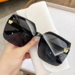 Kacamata Hitam Fashion Square  Style 2025 Tanpa Bingkai Kacamata In Gradien Ocean Piece Bingkai Besar - Gambar 2